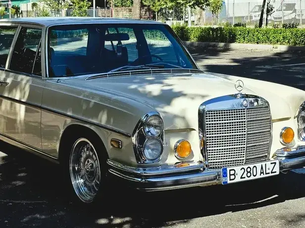 Mercedes-Benz W108