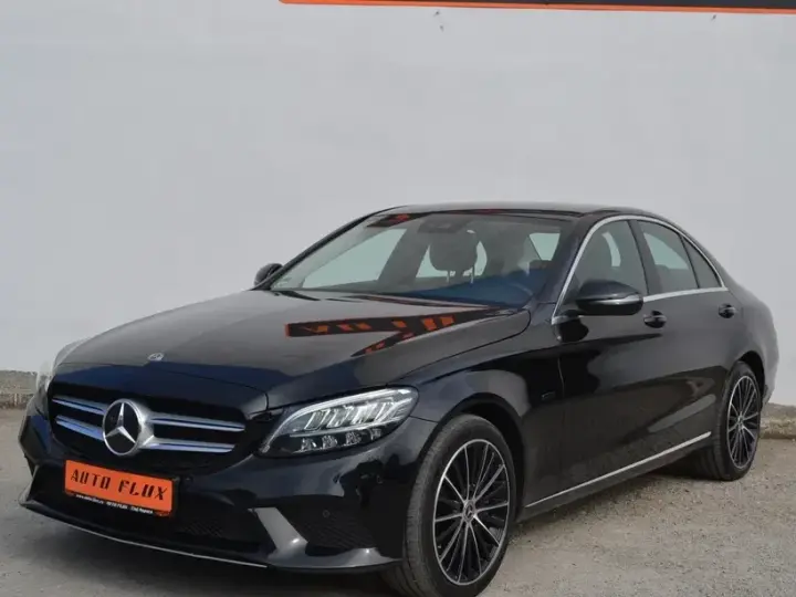 Mercedes-Benz C W205 300 de 9G-TRONIC Avantgarde
