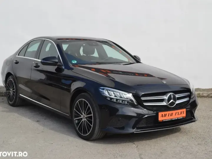 Mercedes-Benz C W205 300 de 9G-TRONIC Avantgarde