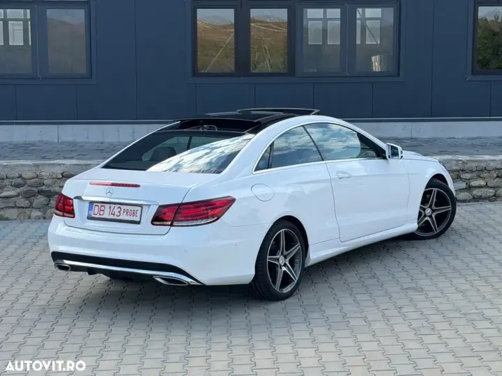 Mercedes-Benz E W212 220 CDI DPF BlueEFFICIENCY 7G-TRONIC Avantgarde