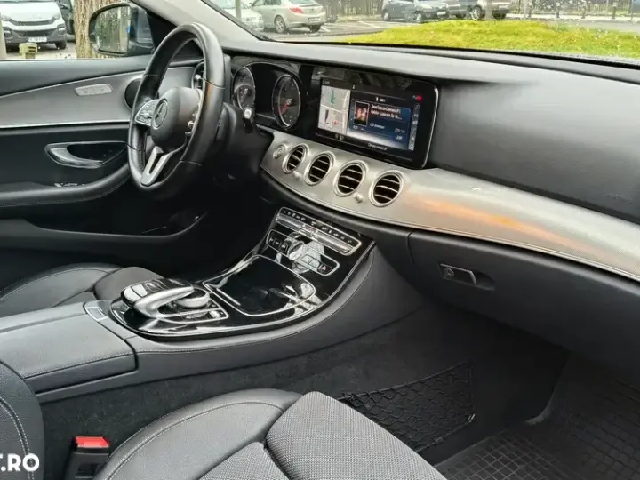 Mercedes-Benz E 220 d 9G-TRONIC Avantgarde