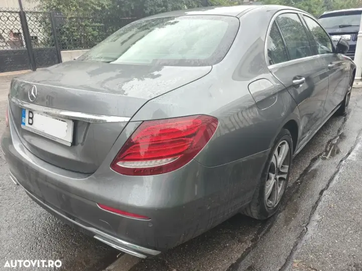Mercedes-Benz E 220 d 9G-TRONIC Avantgarde