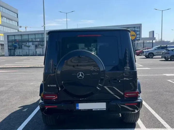 Mercedes-Benz G W483