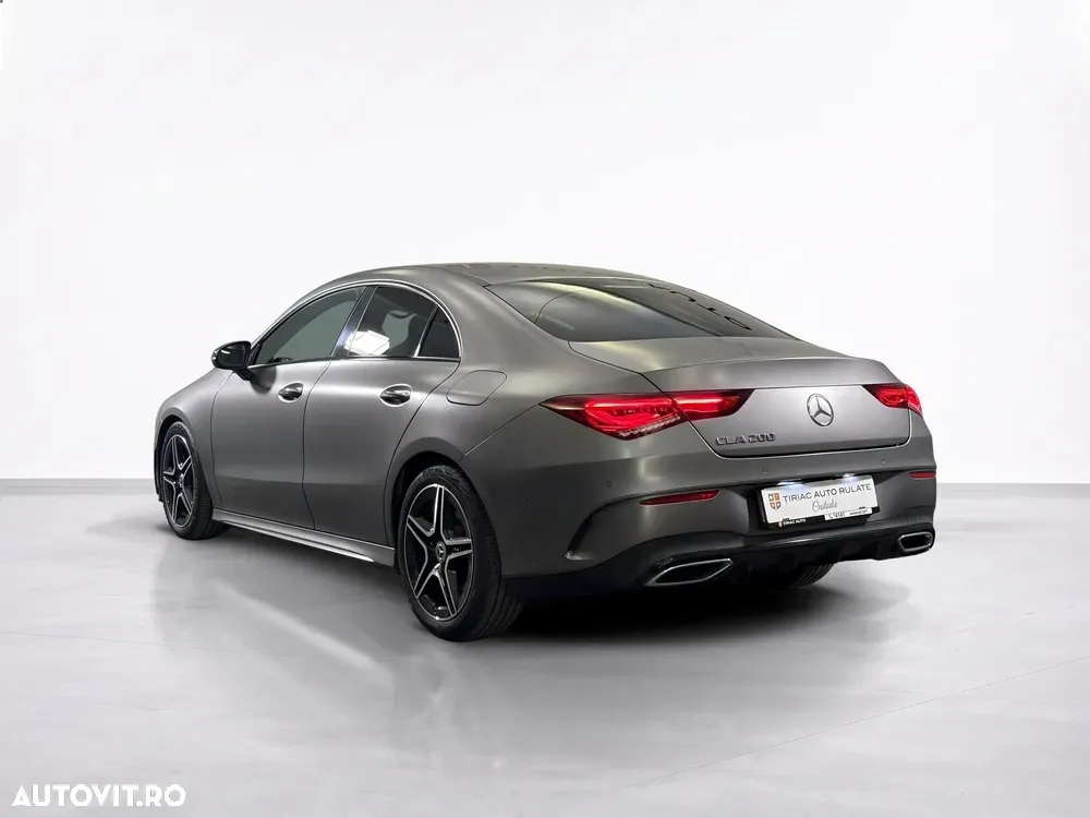 Mercedes-Benz CLA 200 4MATIC Coupe — imagine 3