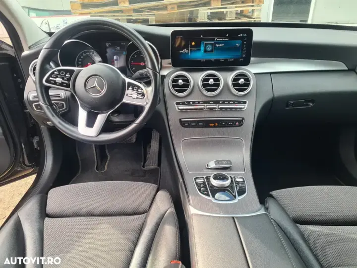 Mercedes-Benz C W205 220 d T-Modell Aut