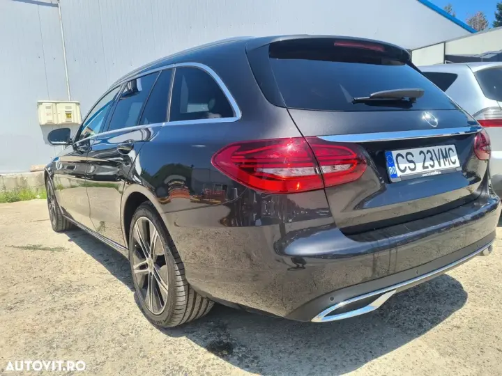Mercedes-Benz C W205 220 d T-Modell Aut