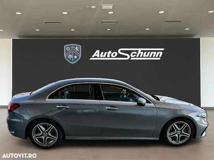 Mercedes-Benz A 200 W177/V177 Sedan 7G-DCT AMG Line