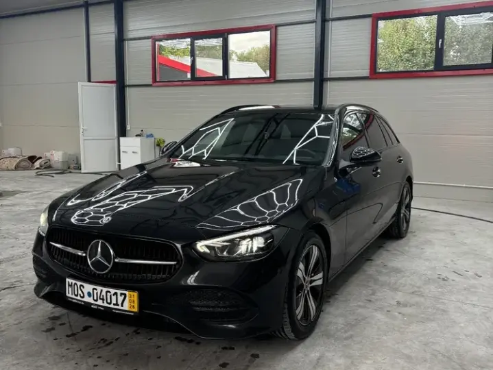 Mercedes-Benz C W206 220 d 9G-TRONIC