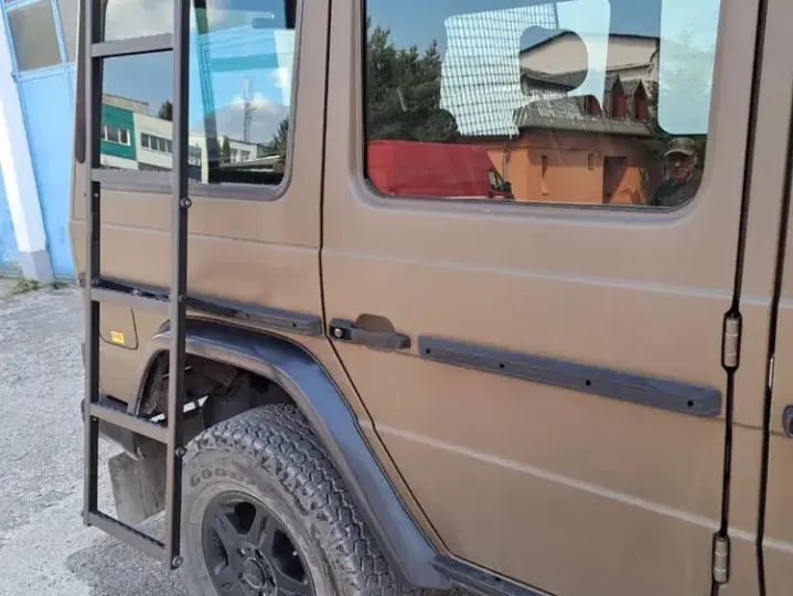 Mercedes-Benz G