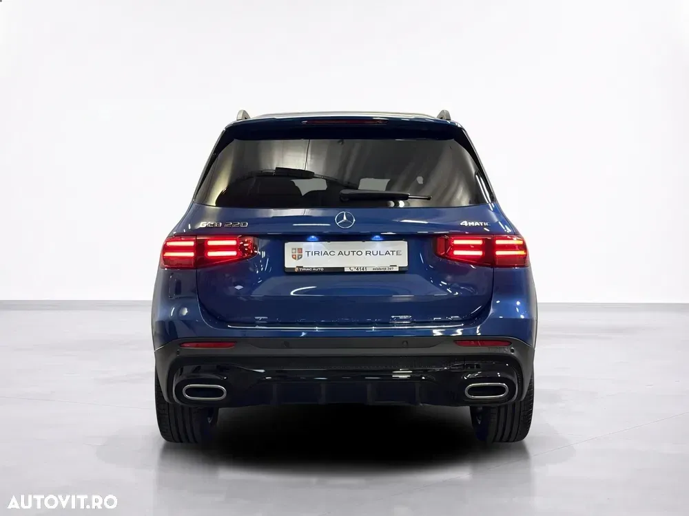 Mercedes-Benz GLB 220 4MATIC MHEV Aut. — imagine 4