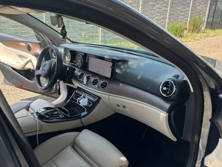 Mercedes-Benz E W213 350 D Aut.