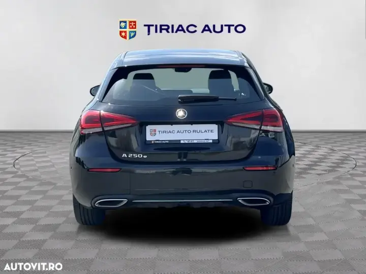 Mercedes-Benz A 250 e 8G-DCT Progressive