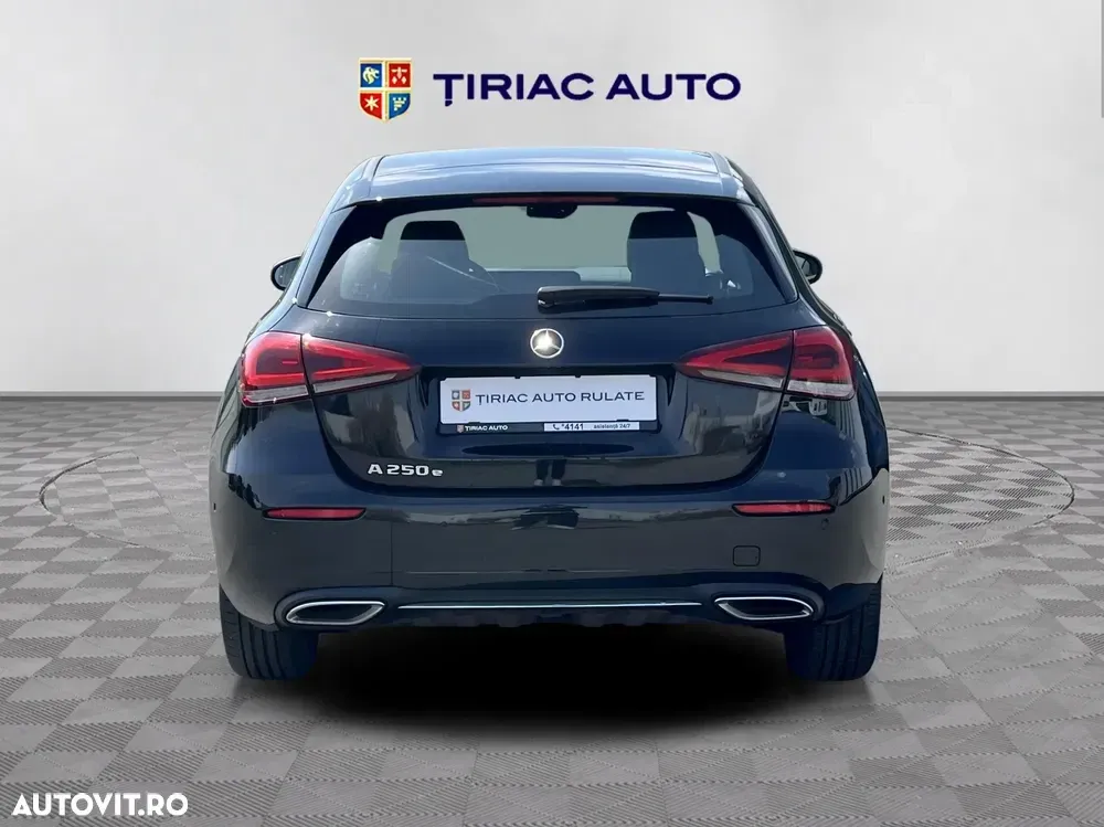 Mercedes-Benz A 250 e 8G-DCT Progressive — imagine 4