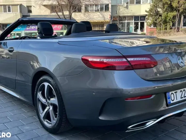 Mercedes-Benz E W213 220 d 9G-TRONIC AMG Line
