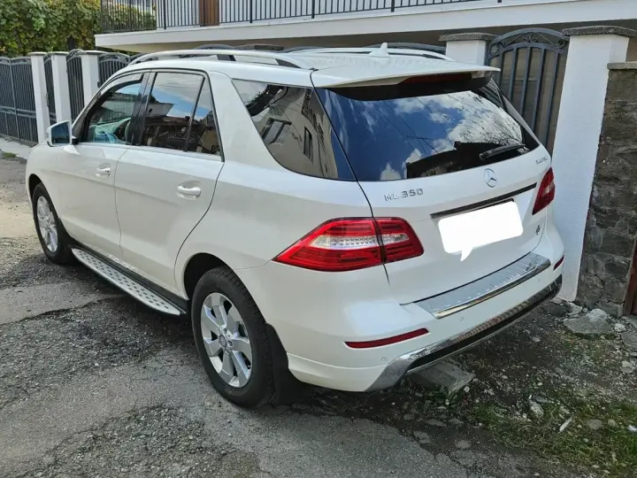 Mercedes-Benz ML W166