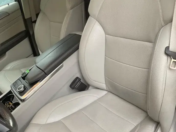 Mercedes-Benz ML W166
