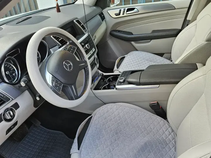 Mercedes-Benz ML W166