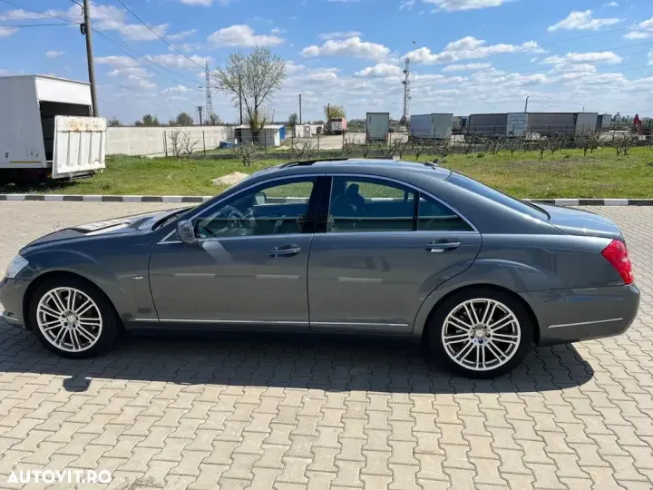 Mercedes-Benz S W221 400 7G-TRONIC