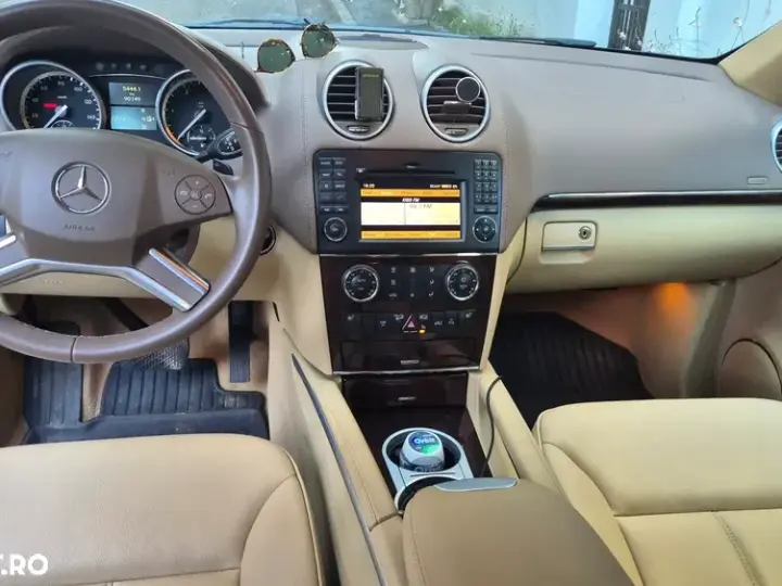 Mercedes-Benz GL X164 350 BlueTEC 4Matic 7G-TRONIC