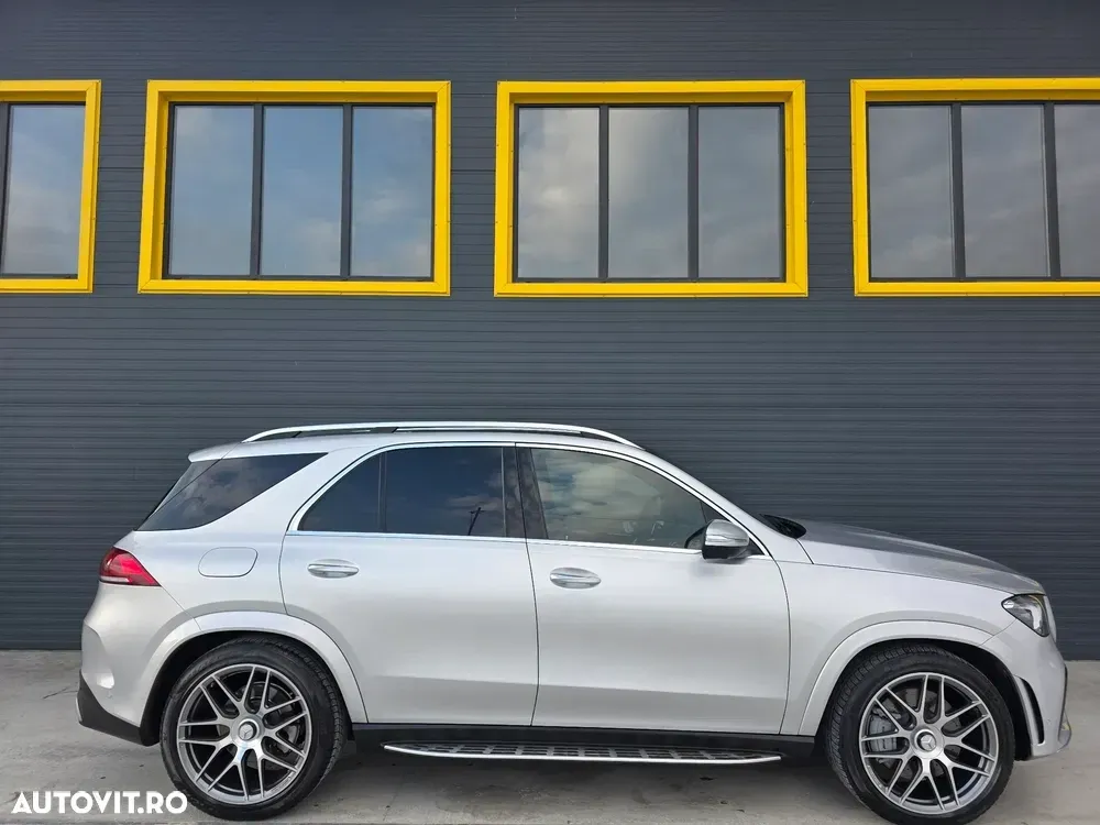 Mercedes-Benz GLE AMG 53 MHEV 4MATIC+ — imagine 3