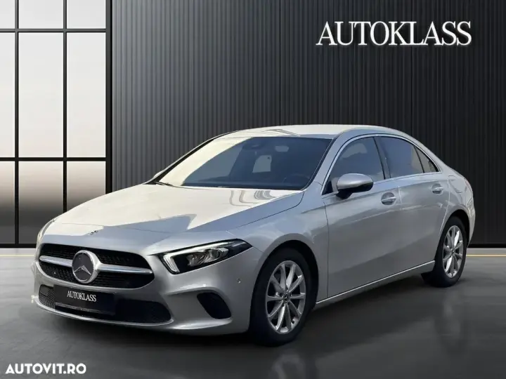 Mercedes-Benz A 180 W177/V177