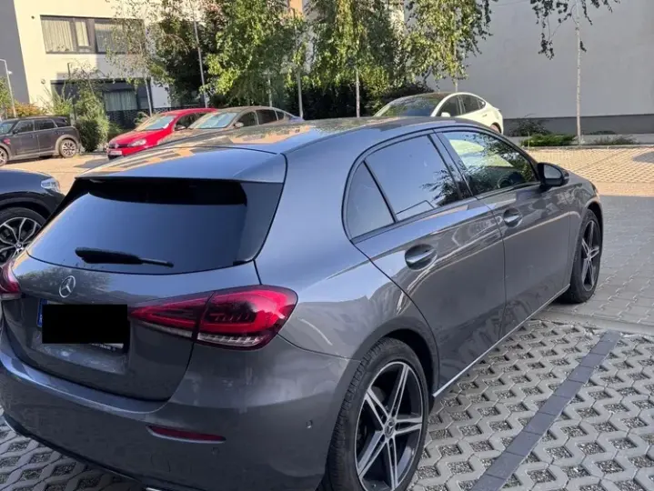 Mercedes-Benz A 200 W177/V177