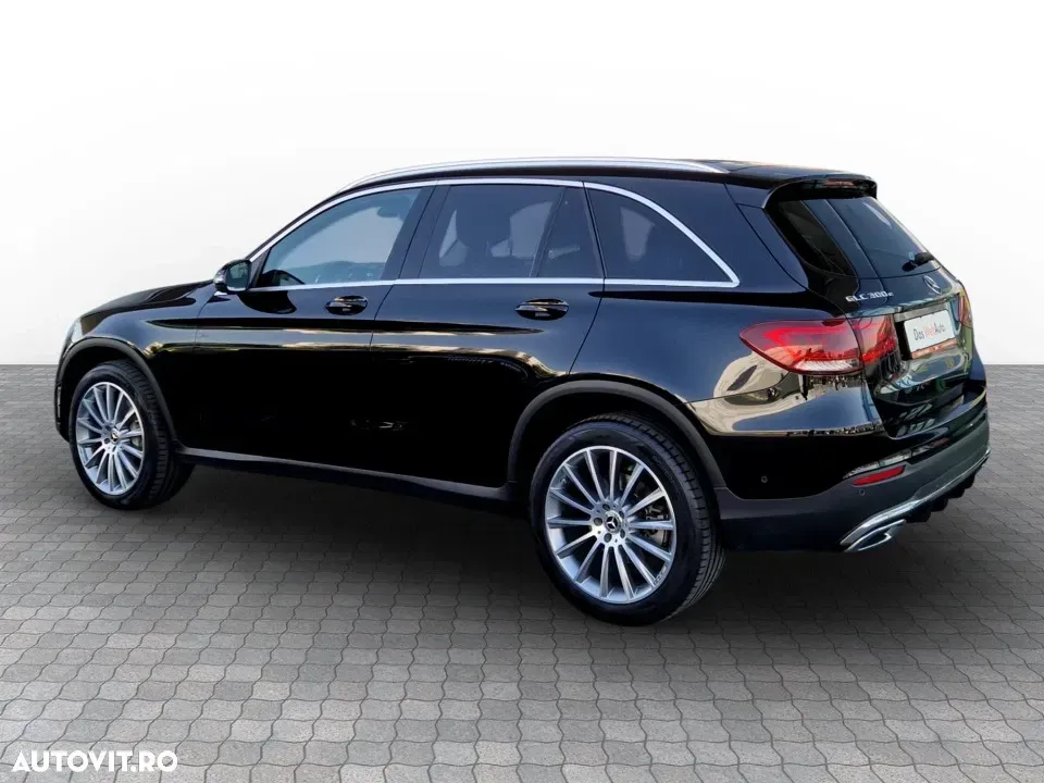 Mercedes-Benz GLC X253 300 4MATIC — imagine 3