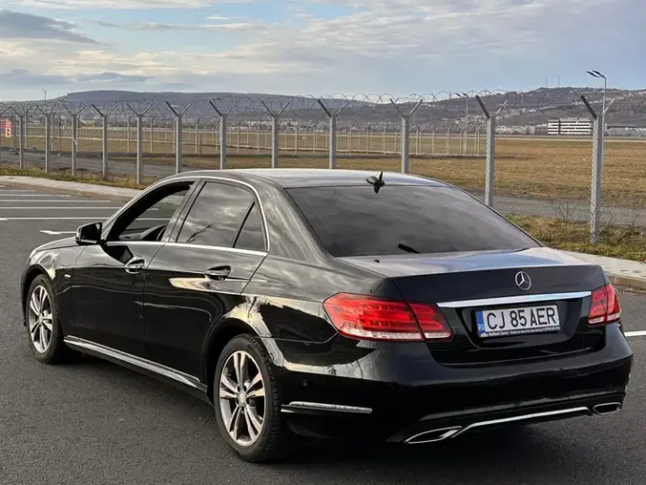 Mercedes-Benz E W212 200 BlueTEC 7G-TRONIC Elegance