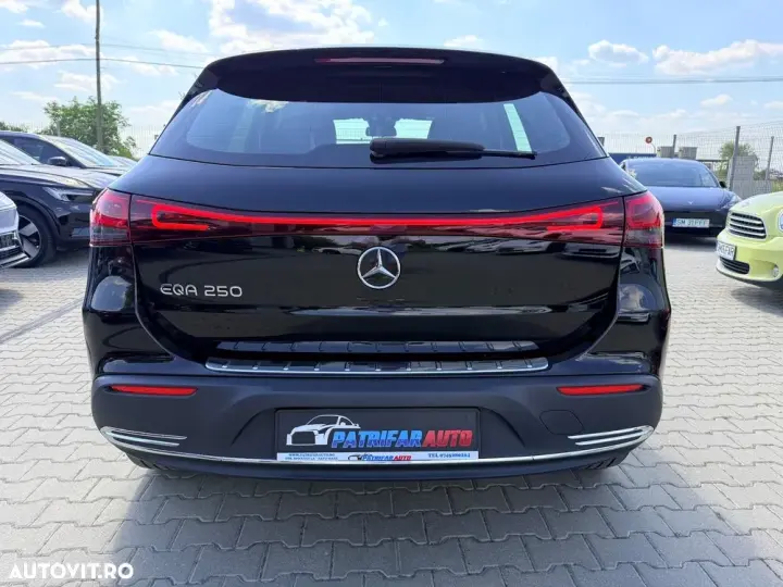 Mercedes-Benz EQA 250