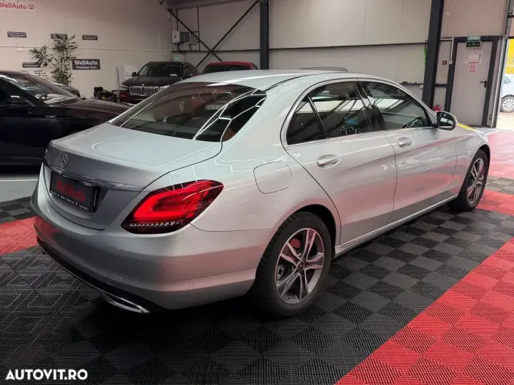 Mercedes-Benz C W205 200 9G-TRONIC Avantgarde