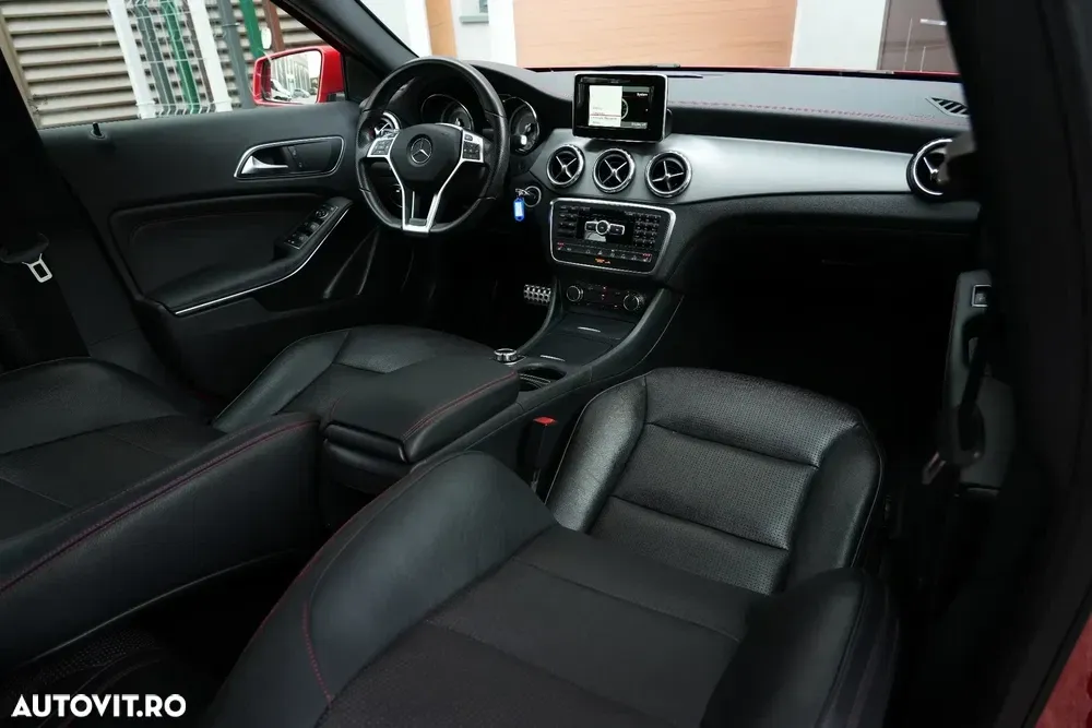 Mercedes-Benz GLA X156 200 d 7G-DCT AMG Line — imagine 6