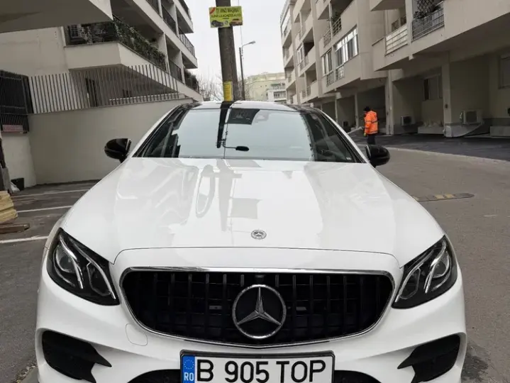 Mercedes-Benz E W213 220 d 4MATIC