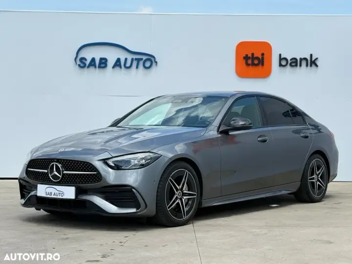 Mercedes-Benz C 180 9G-TRONIC AMG Line
