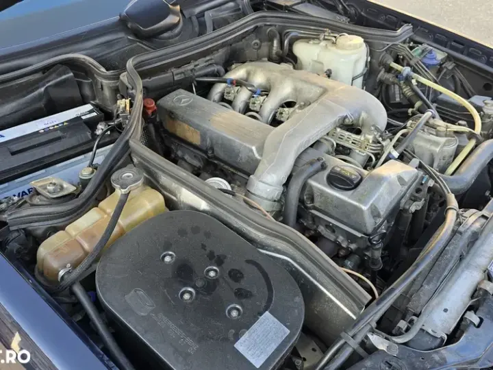Mercedes-Benz W124