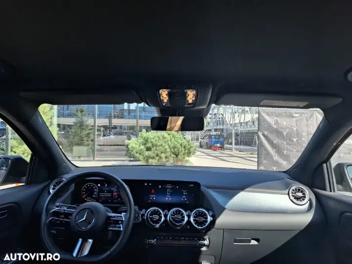 Mercedes-Benz GLA H247