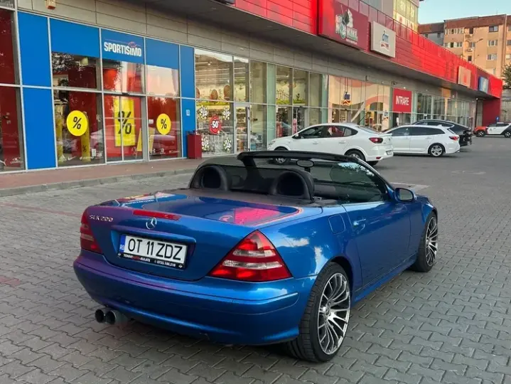 Mercedes-Benz SLK R170