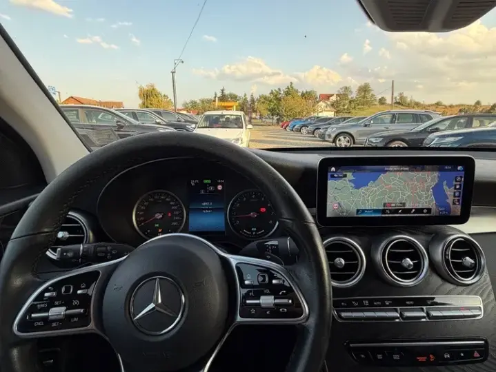Mercedes-Benz GLC X253 200 4MATIC 9G-TRONIC
