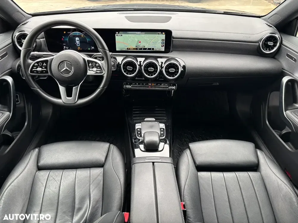 Mercedes-Benz A 180 d 7G-DCT — imagine 4