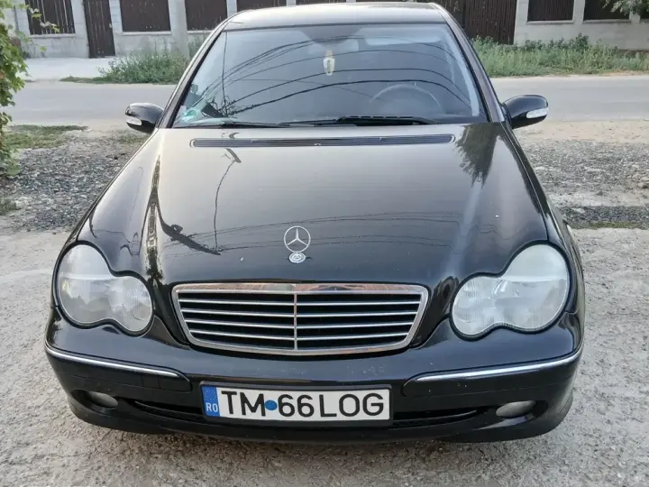 Mercedes-Benz C W203
