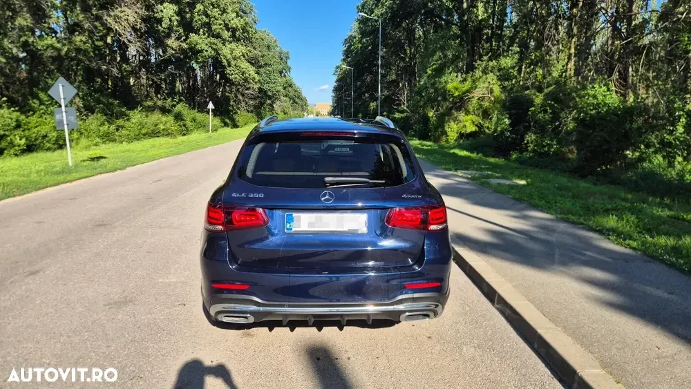 Mercedes-Benz GLC X253 300 4MATIC MHEV — imagine 5