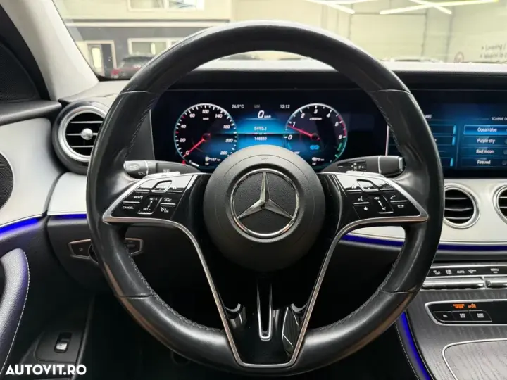 Mercedes-Benz E 300 de 9G-TRONIC AMG Line