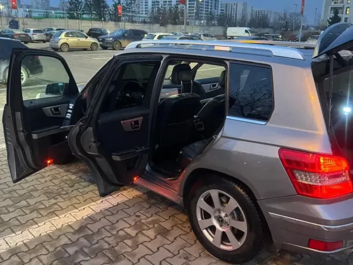 Mercedes-Benz GLK 250 CDI DPF 4Matic BlueEFFICIENCY 7G-TRONIC SPORT EDITION