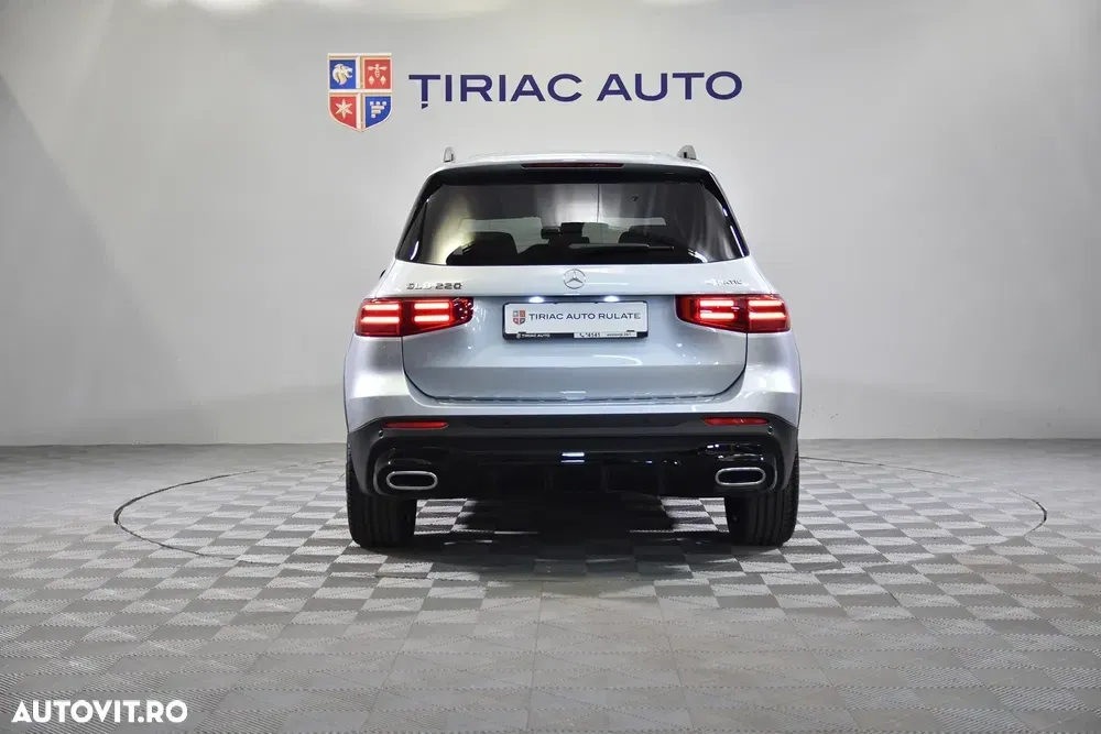 Mercedes-Benz GLB 220 4MATIC MHEV Aut. — imagine 4