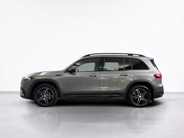 Mercedes-Benz EQB 300 4MATIC AMG Line