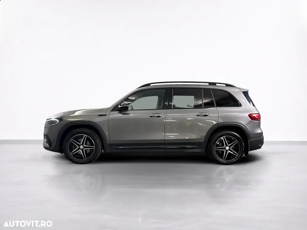 Mercedes-Benz EQB 300 4MATIC AMG Line — imagine 2