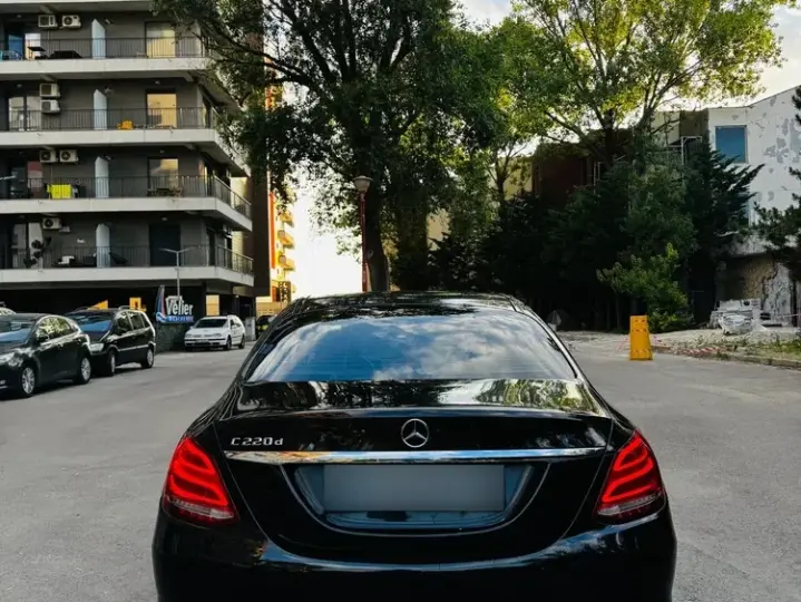 Mercedes-Benz C