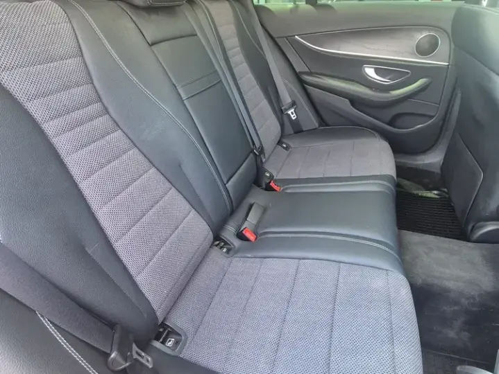 Mercedes-Benz E W213 220 d 4Matic All-Terrain 9G-TRONIC Exclusive