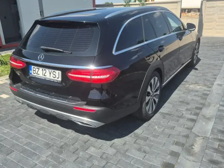 Mercedes-Benz E W213 220 d 4Matic All-Terrain 9G-TRONIC Exclusive