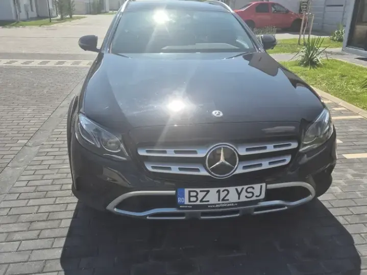 Mercedes-Benz E W213 220 d 4Matic All-Terrain 9G-TRONIC Exclusive