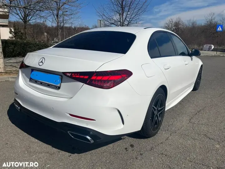 Mercedes-Benz C W206 200 MHEV
